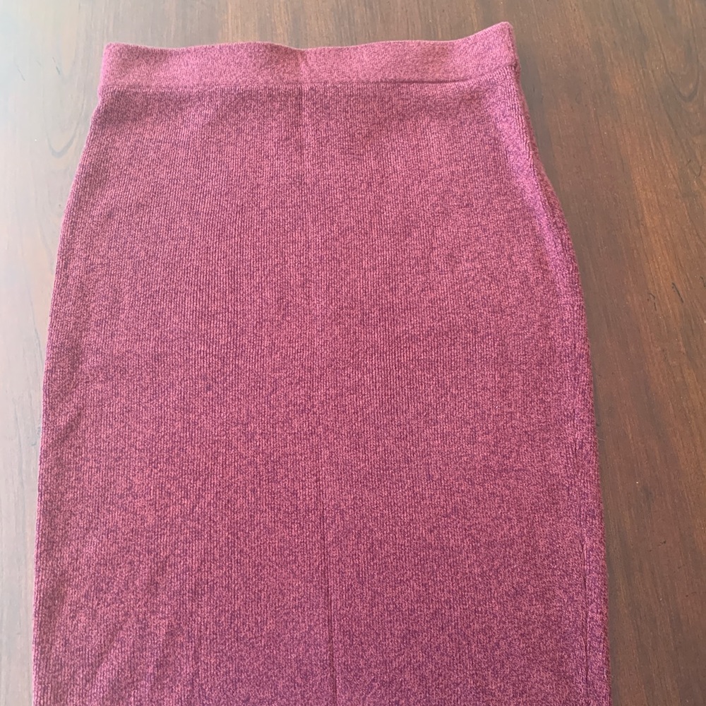 Sweater pencil skirt